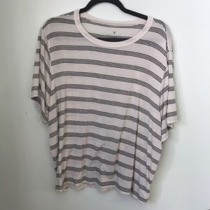 White and black striped loose tshirt